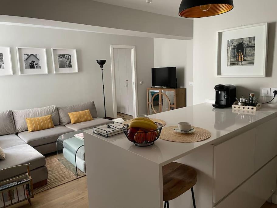 Apartamento Velarde-Maestranza Sevilla Exteriör bild