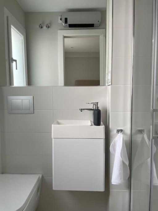 Apartamento Velarde-Maestranza Sevilla Exteriör bild